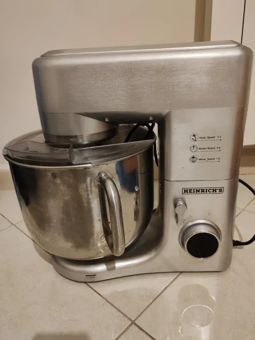 vente un Pétrin multifonction capacité 11L professionel de la marque Allemande Heinrich's