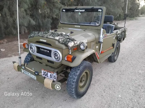 Toyota Land Cruiser 1975 Fj40