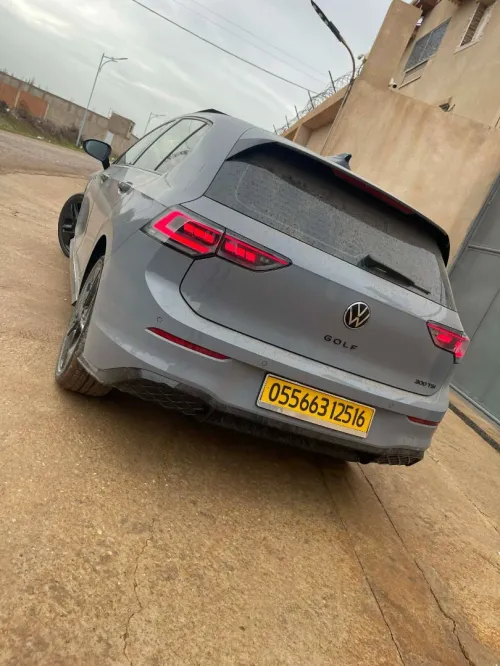 Volkswagen Golf 8 2025 R-Line