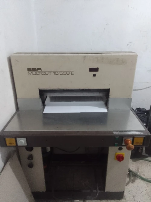 Massicot electric de papier
