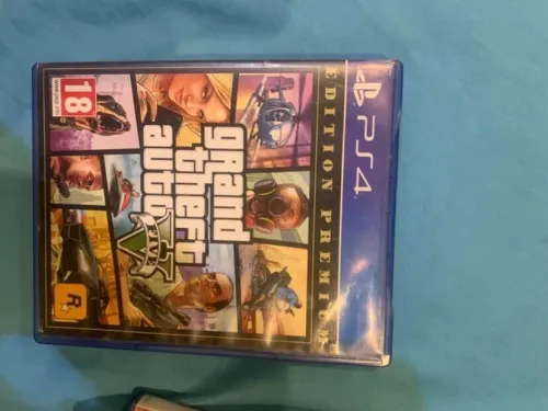 Play 4 slim 1To