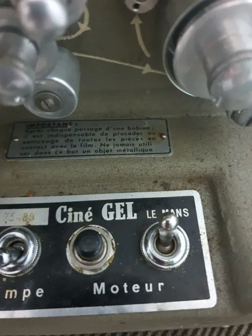 Projecteur film n&b 
