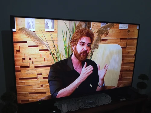 TELEVISEUR CONDOR 58 POUCE