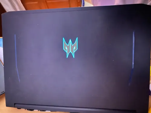Acer predator Helios 300