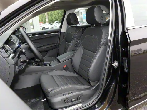 Skoda superb 2025 tsi 280 premium edition