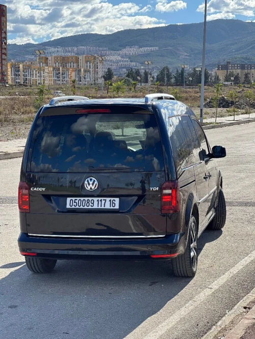 Volkswagen Caddy 2017 Highline