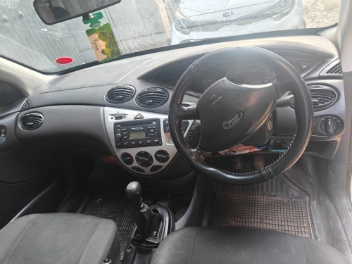 Ford Focus 5 portes 2003 