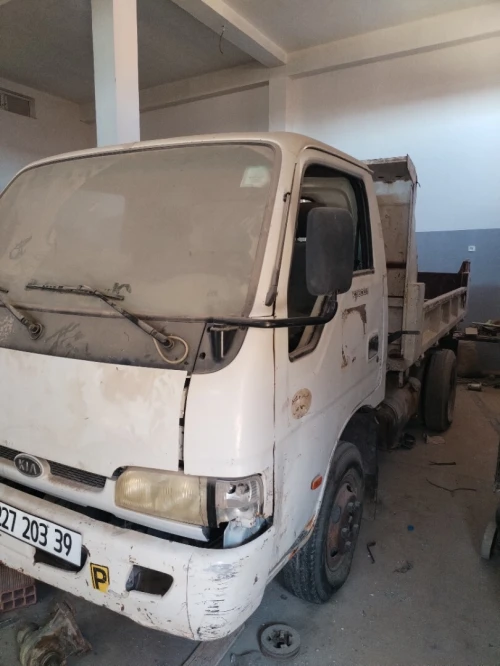 Kia K3600 2003