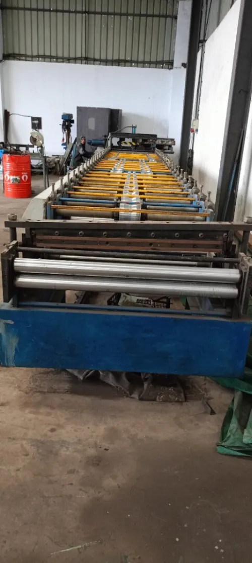 À VENDRE : Machine TN40 pour cintrage de tôle pré-laquée ou galvanisée