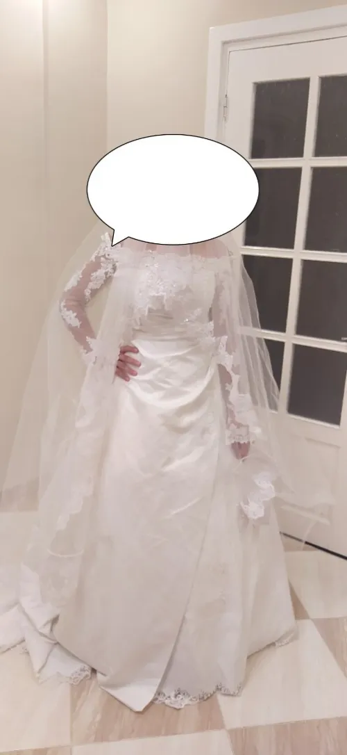 Robes blanches pour marié à vendre فساتين اعراس للبيع 