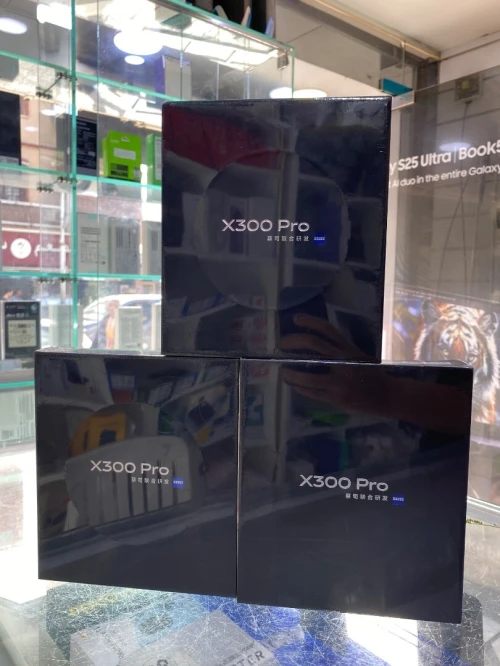 Vivo x300 pro 16/512 Vivo