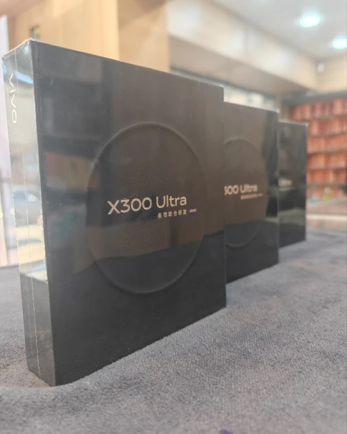 VIVO X300 ULTRA