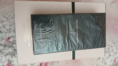 Parfum original narcissique rodriguez
