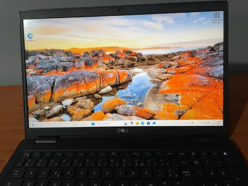 Dell latitude 3520 i5 1135G7 ram 16GB 256 SSD 15,6 FHD