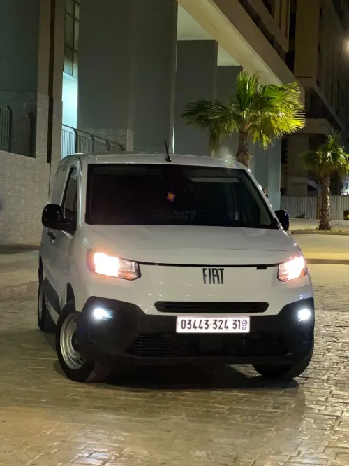 Fiat Doblo 2024 Algérie