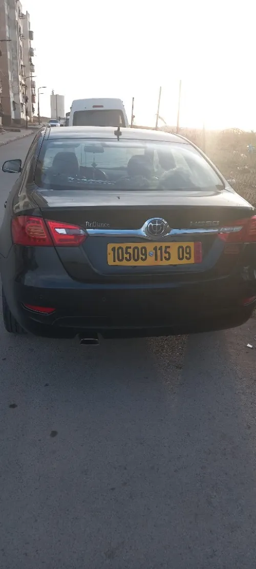 Brilliance H530 2015 H530