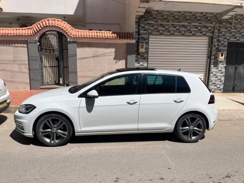 Volkswagen Golf 7 2018 Carat