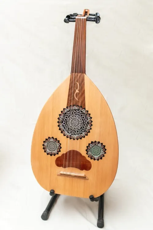 Oud / عود