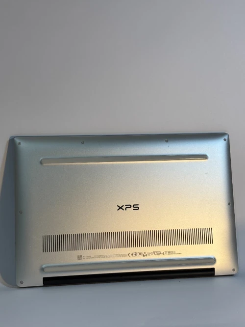 Dell XPS 13", i5 10eme generation, 8G RAM, 256G SSD