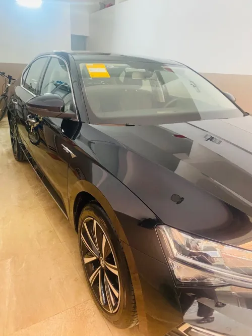 Skoda Superb 2025 1.4T