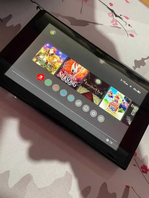 Nintendo Switch Flashée + Jeux Installés Très Bon État