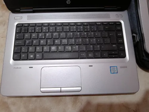 Affaire pc portable hp kaba comme neuf 