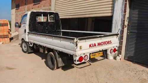 Kia K2500 