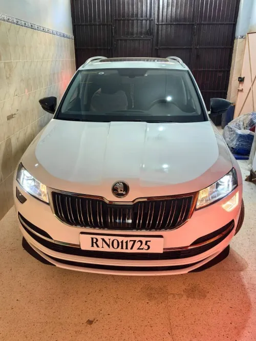 Skoda Karoq 2025 Full options