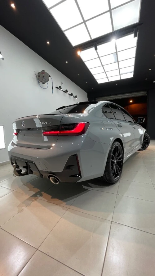 BMW Série 3 2024 M performance