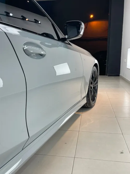 BMW Série 3 2024 M performance