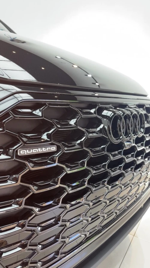 Audi Q5 2024 S line