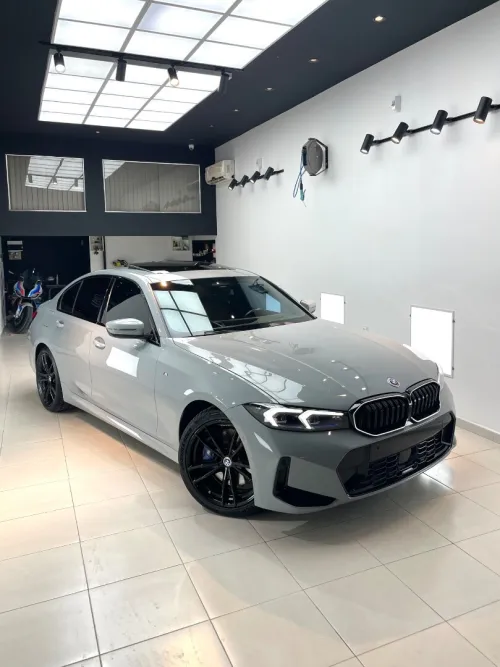 BMW Série 3 2024 M performance