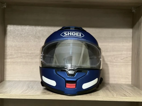 Casque shoei tai M plus blutoot cardou +baf Jbl