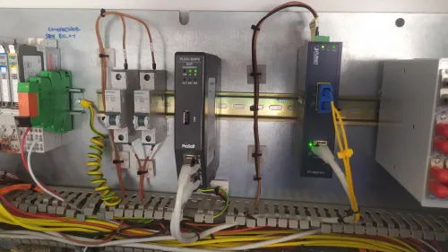 كهرباء صناعية  Glanding PLC Armoires  Diesel  ATS  Maintenance