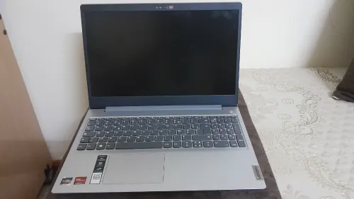 Lenovo ideapad 3
