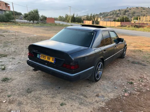 Mercedes E320 1988 Benz