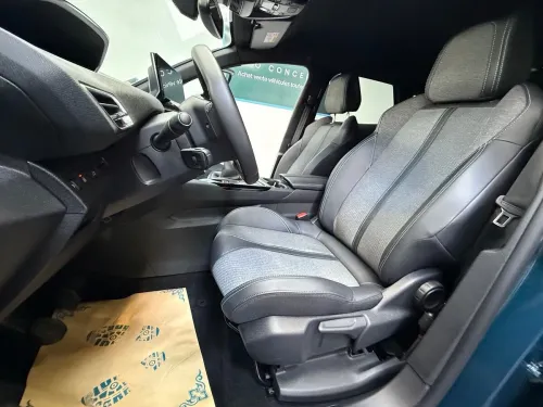 Peugeot 3008 2024 