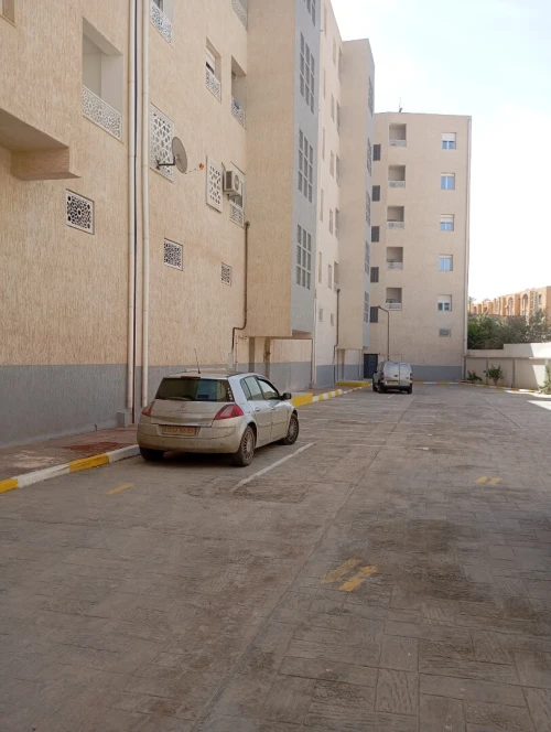 Vente Appartement F4 F5 Biskra Biskra