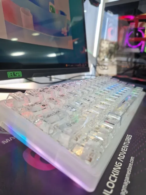 CLAVIER GAMER MECHANIQUE 60% CRYSTALE