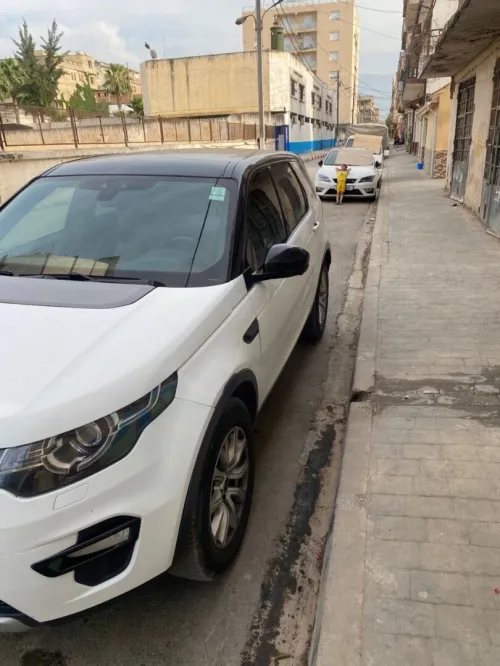 Rover Discovery 2016 