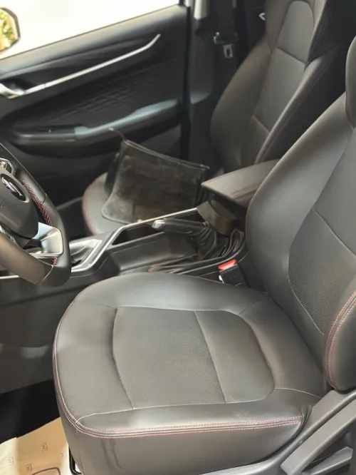 Livan X3 Pro  2025 Manuelle (Sans toit ouvrant)