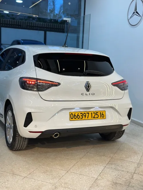 Renault Clio 5  2025 Evolution
