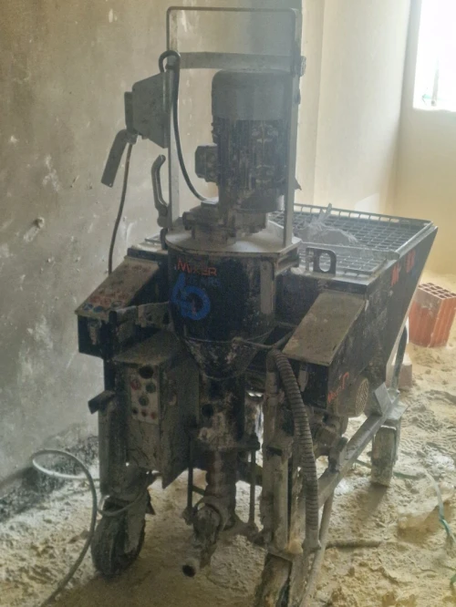 Machine projete monocouche platre