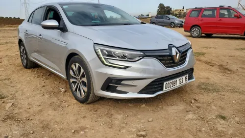 Renault Megane 4  2023 Iconic