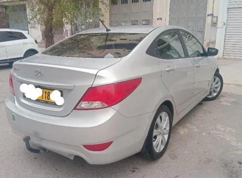 Hyundai Accent RB  4 portes 2018 Préstige