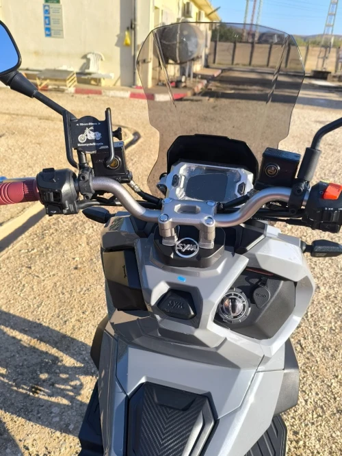 Hasky adv 200 Sym 