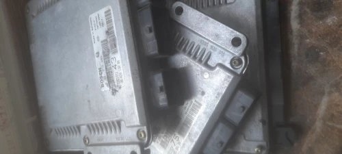 ميموار calculateur ecu ecm memoire 206 307 406picasso exara peugeot citroen fiat ext...