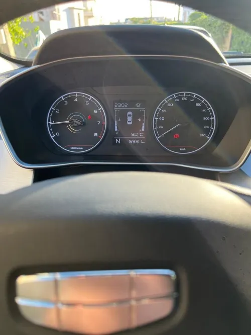 Geely Coolray 2025 1.5 mpi