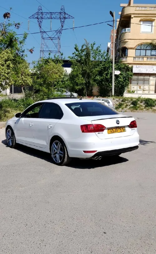 Volkswagen Jetta 2015 Life