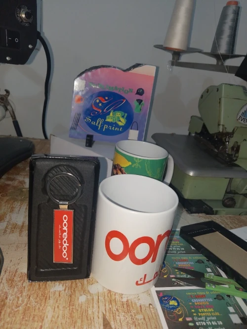 Atelier de Personnalisation , Mugs, Textile & Plus